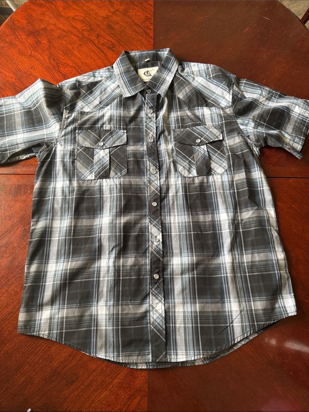 Men's Black and Gray Plaid Short-Sleeve Button-Down Shirt sz: Large